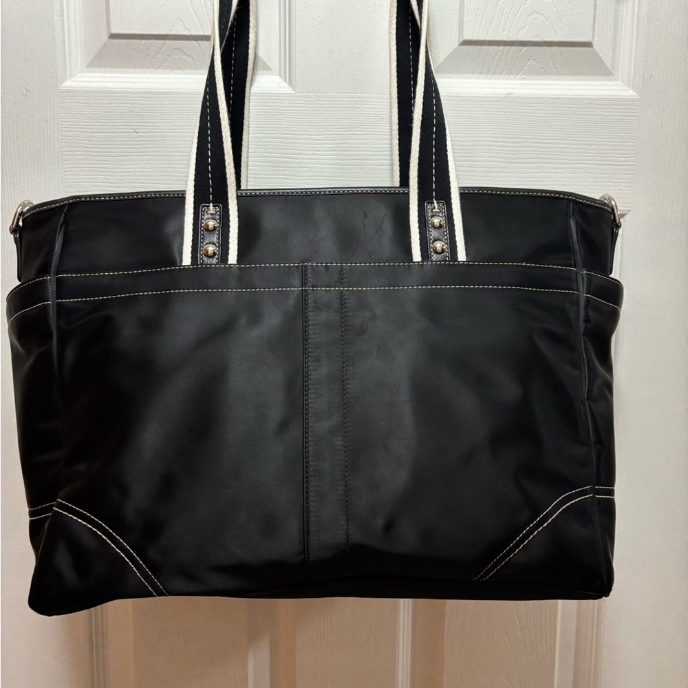 Coach L0894-F13331 Hamptons Weekend Black Nylon XL Multifunction Tote/Baby Bag - Picture 5 of 16